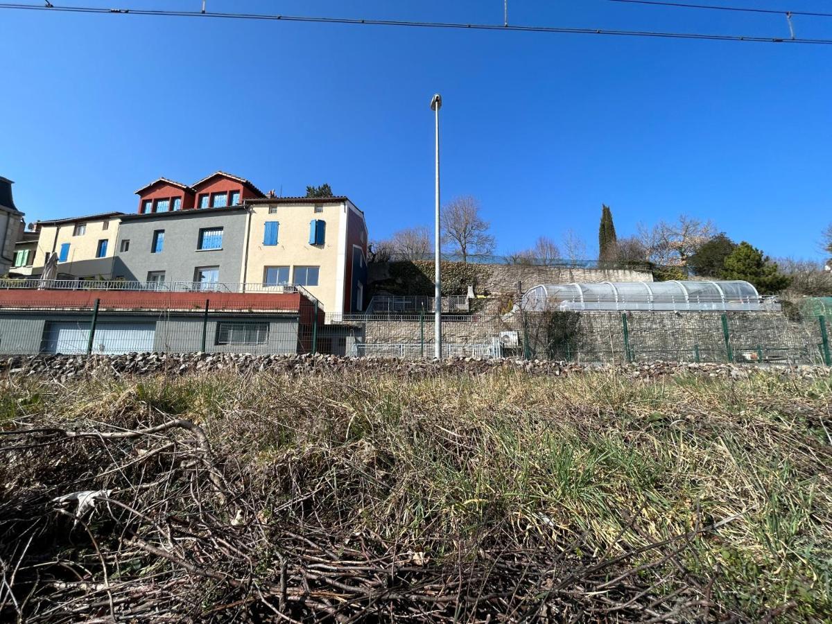 Saint-Georges-de-LuzençonLe Mas De Campelsアパートメント エクステリア 写真